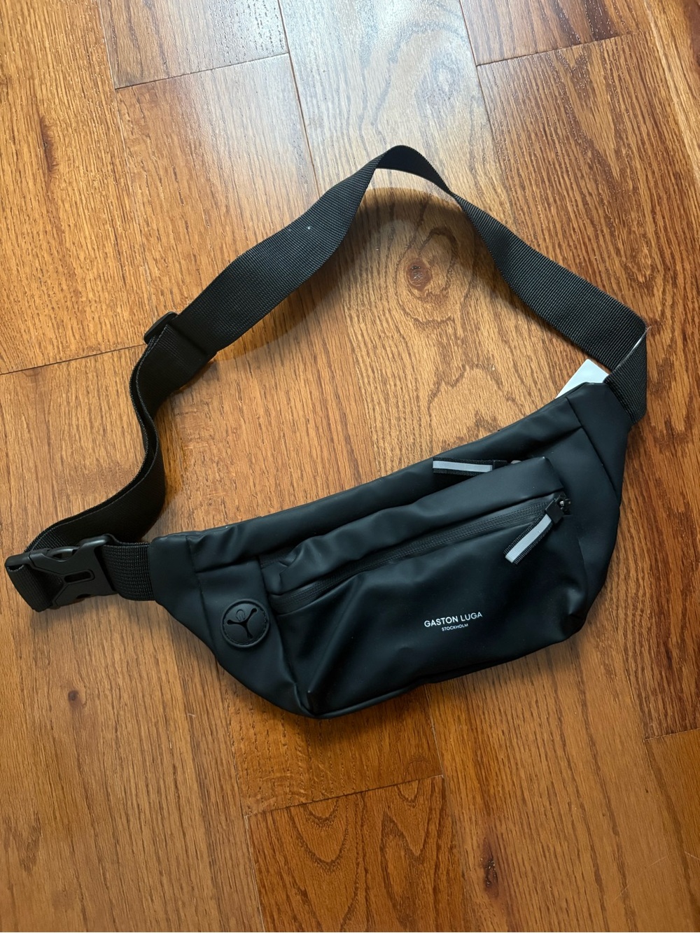 Gaston Luga Black Men’s Belt Bag - Streamlined Everyday Carry
